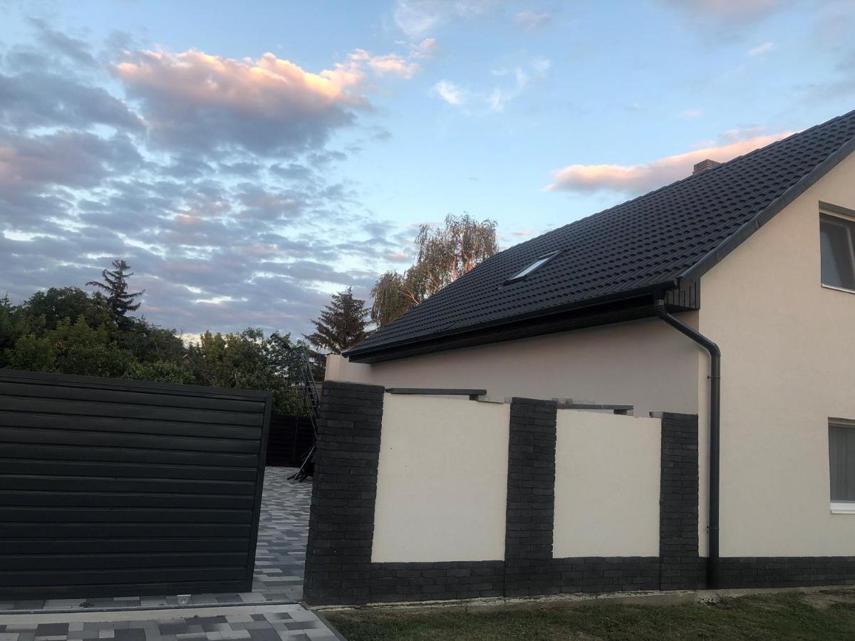 Freedom Apartman Morahalom Exterior photo